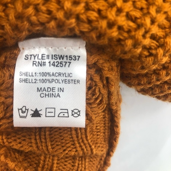 Iris basic‎ women’s Mustard knit sweater Size L - Picture 9 of 11